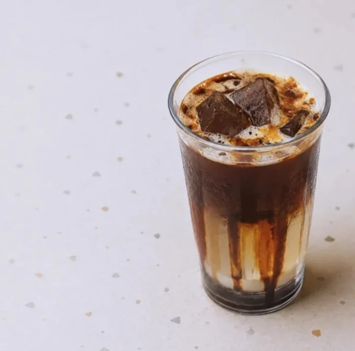 Kopi Susu Gula Aren DOPAMIN