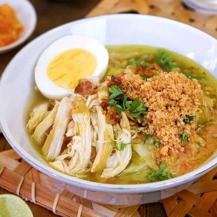 Soto Ayam Lamongan Cak Kentung ( Pancer )